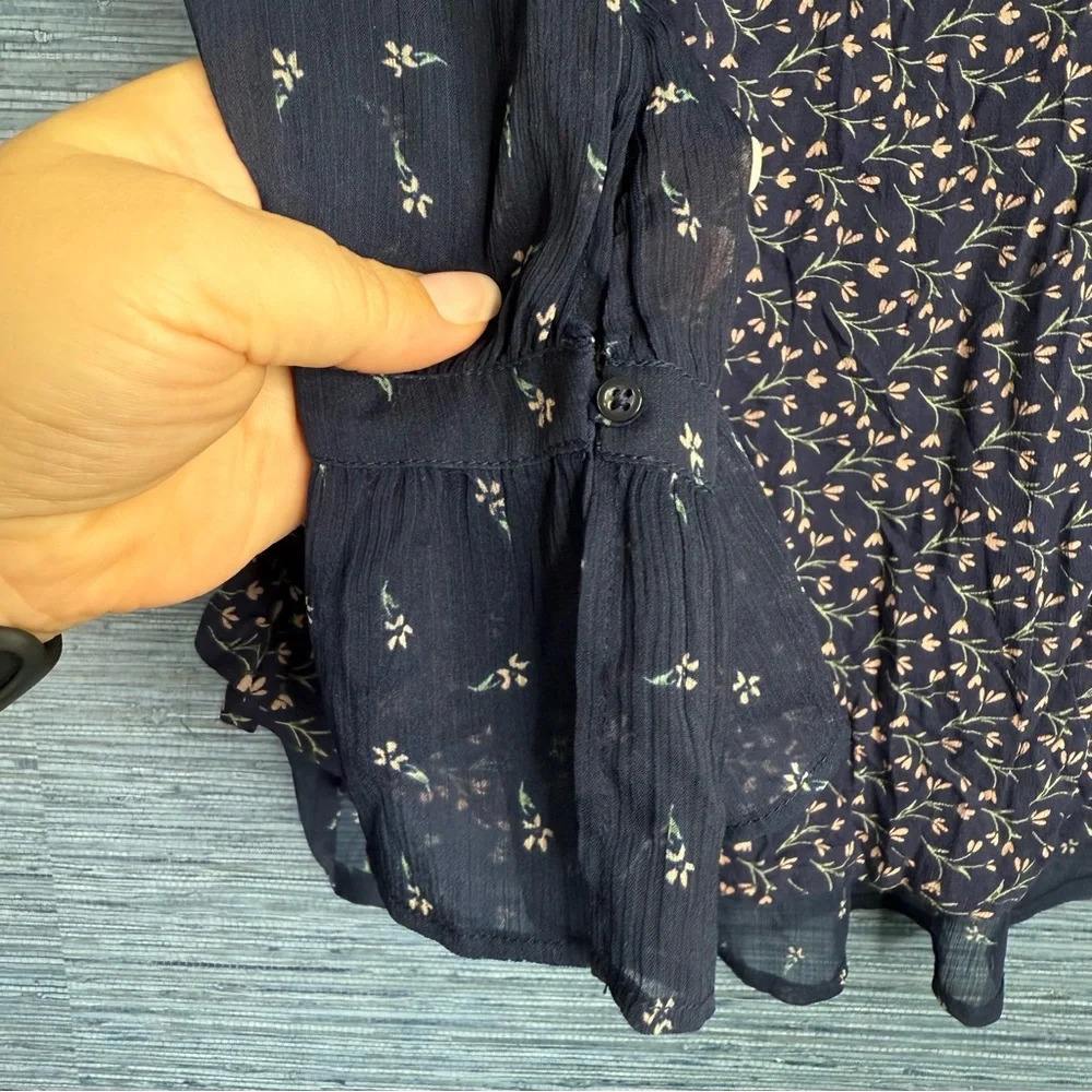 Lucky Brand Sheer Long Sleeved Blouse,‎ Large Blue - Picture 3 of 6